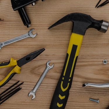 Картинка кейса Производитель инструментов