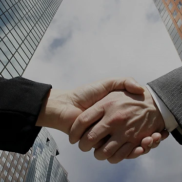 Картинка кейса Как управлять репутацией банка в сети?